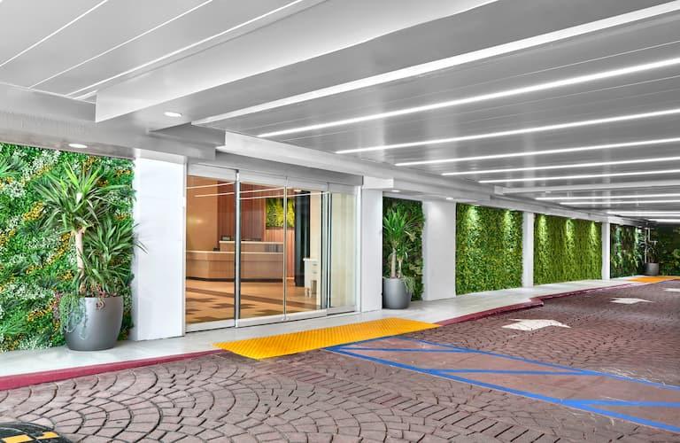 Hilton Garden Lax Angeles Airport Hotel